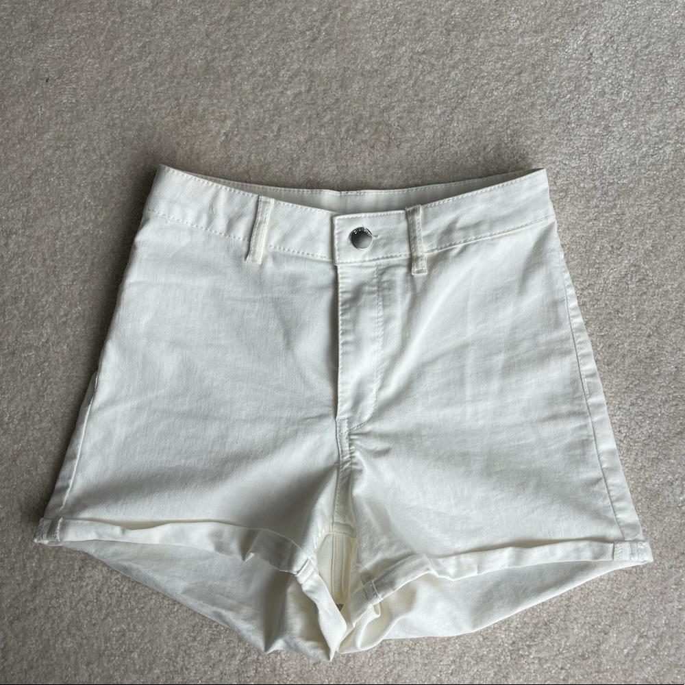 New without tags H&M high waist shorts
